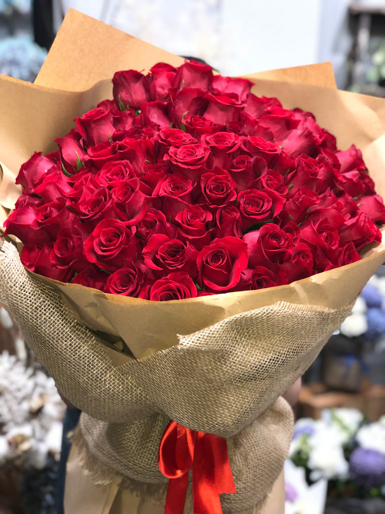 100 Roses - Delivery in Sydney – Flowers in the Woods